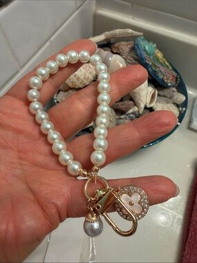 Pearl Beaded Keychain with pearl and Gold Charm